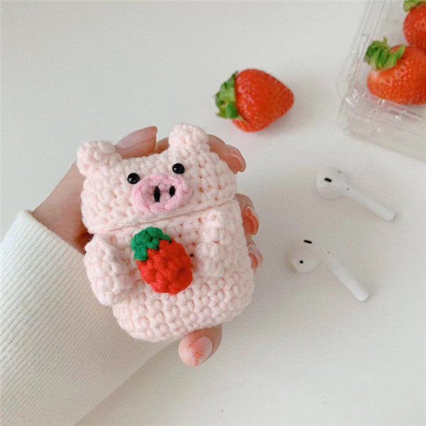 Wholesale Cute Design Cartoon Handcraft Wool Fabric Cover Skin for Airpod (1 / 2) Charging Case (Strawberry Pig)